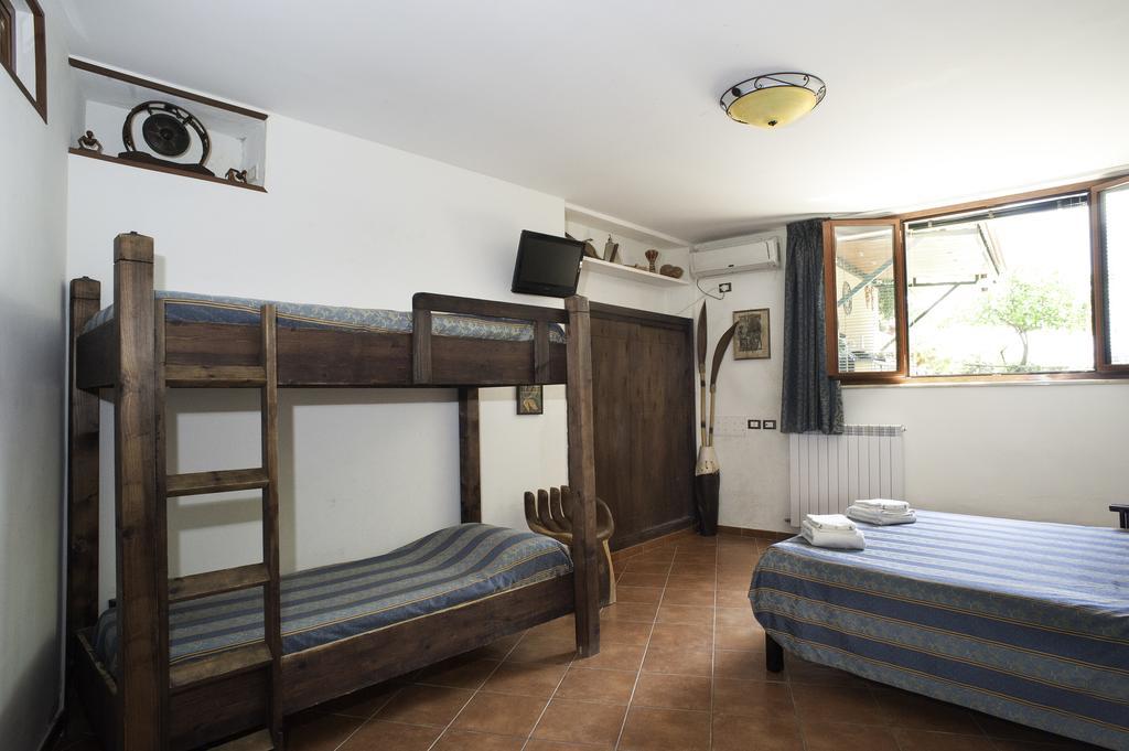 B&B La Nave Napoli Rom bilde